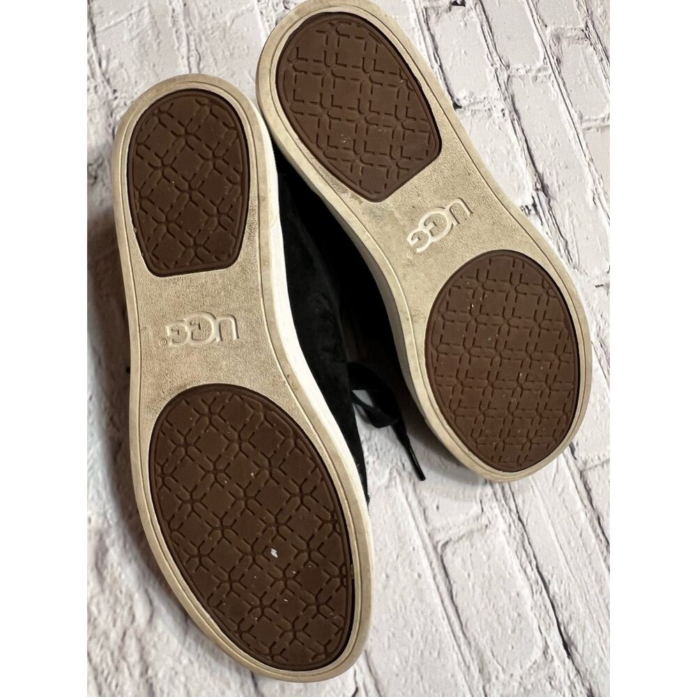 UGG Black Suede Sneakers size 8.5 - Picture 4 of 6